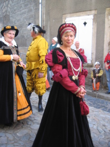 Les Fêtes du Roi de l'Oiseau : vivez à l'époque Renaissance au Puy-en-Velay ( 12-16 septembre 2012)