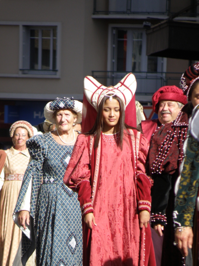 Fêtes Renaissances : le défilé, portraits, ambiance et joie de vivre ! première série de portraits.