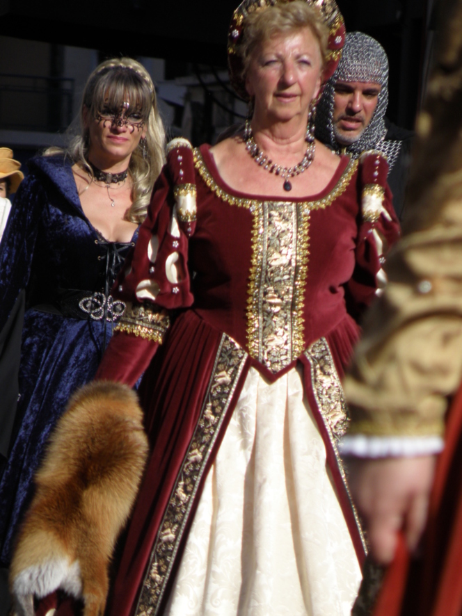 Fêtes Renaissances : le défilé, portraits, ambiance et joie de vivre ! Deuxième série de portraits.