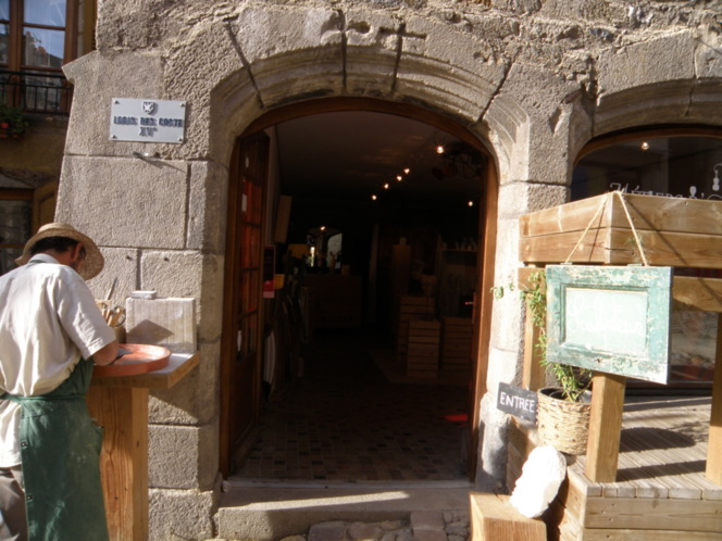 Thierry Devun, Sculpteur rue des Tables au Puy-en-Velay