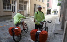 Pélerins à vélo...ils sont partis de la rue Oddo de Gissey !