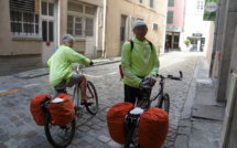 Pélerins à vélo...ils sont partis de la rue Oddo de Gissey !